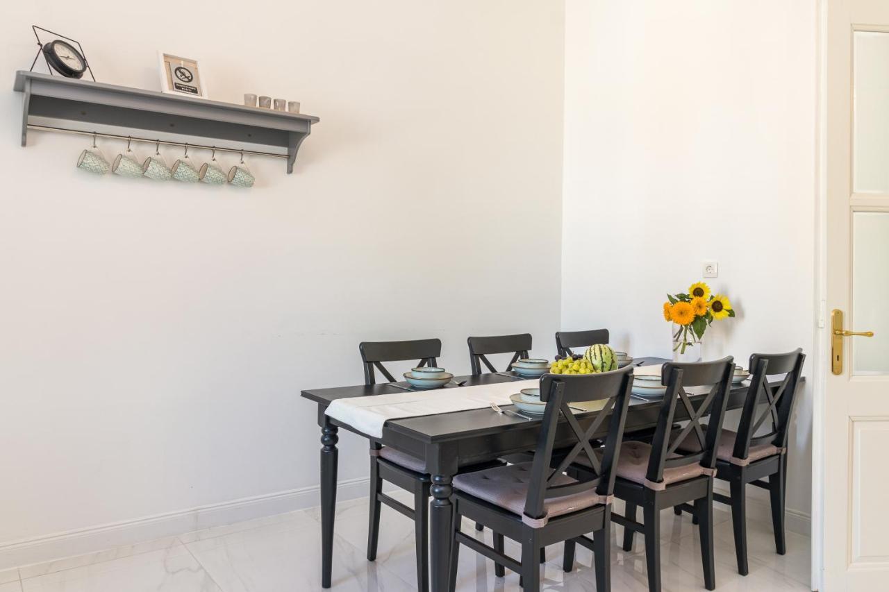 Apartman Augier - Elegant & Spacious - Centre